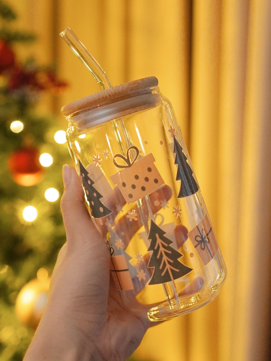 Yuletide Glow Christmas Glass Cup