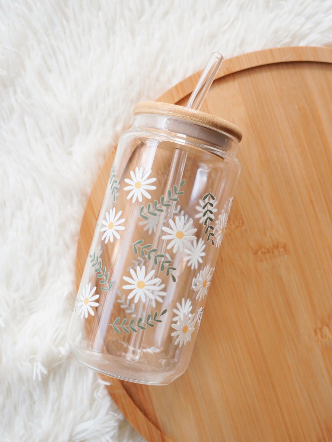 Daisies & Leaves Glass Cup